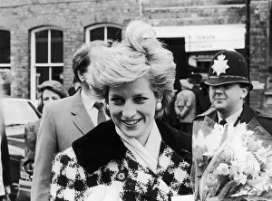 Bouquet Prints: Princess Diana, Princess of Wales seen here arriving at Middlesbrough Station during a