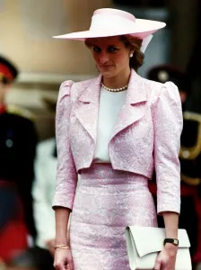 Princess Diana receives the Freedom of the Borough of Northampton as she returns to her