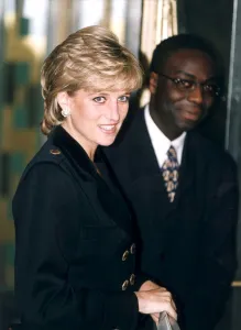 PRINCESS DIANA WEARING A BLACK SUIT ARRIVES AT THE SAVOY THEATRE FOR THE AGM OF