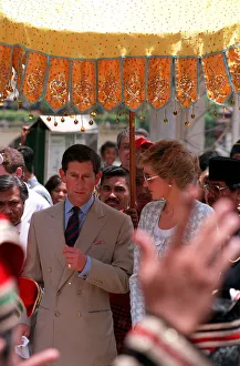 01416 Prints: PRINCESS DIANA, WEARING PALE BLUE AND WHITE SKIRT SUIT, WITH PRINCE CHARLES DURING TOUR