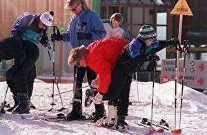 01478 Collection: PRINCESS DIANA, WEARING SKI-INT OUTFIT CHECKING PRINCE HARRY