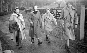 Princess Margaret with three friends for a walk on her cousin the Master of Elphinstones