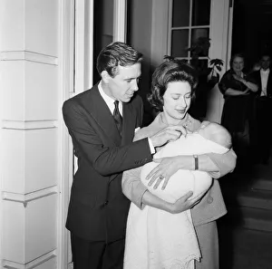 English Prints: Princess Margaret and Lord Snowdon leaving Clarence House with their newborn son Viscount