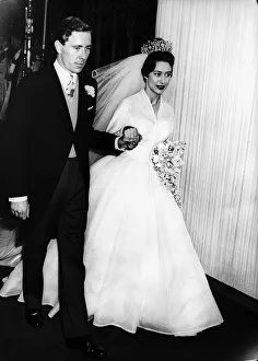 01037 Prints: Princess Margaret and Lord Snowdon May1960 holding hands as they leave Westminster