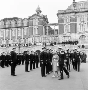 01318 Prints: Princess Margaret visits Britannia Royal Naval College, Dartmouth. 29th July 1960