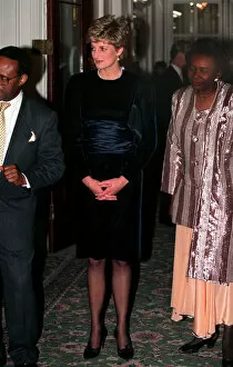 01478 Collection: PRINCESS OF WALES AT COMMONWEALTH RECEPTION MARLBOROUGH HOUSE WEARING BLACK VELVET DRESS