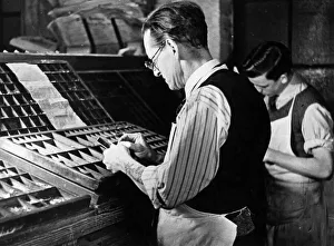 Printers Circa 1950 Type setter at Knapp and Drewett and Sons P044513
