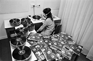 Production Line Prints: Production line at E. M. I. factory in Hayes Middlesex where the new Beatles LP Rubber Soul