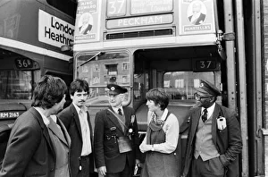00960 Prints: Prospective Labour member of Parliament Harriet Harman canvassing in Peckham