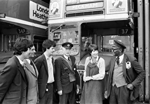 00960 Prints: Prospective Labour member of Parliament Harriet Harman canvassing in Peckham