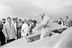 00378 Prints: Proteus Bluebird, the car in which Donald Campbell broke the World Automobile Speed