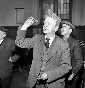 Pub Games: Darts: Blind darts players. 1954 A62-003 Local Caption Greeting Cards