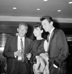 00140 Prints: The Pumpkin Eater Film Premiere July 1964 Peter Finch Actor Anne Bancroft