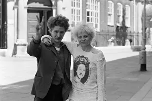 Punk rock group Sex Pistols'manager Malcolm McLaren