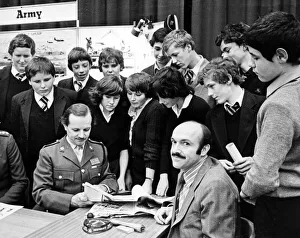 Careers Prints: Pupils discuss prospects with Army Schools Liaison Officer