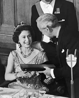 00356 Prints: The Queen attending the T. U. C Centenary banquet at The Guildhall. 5th June 1968