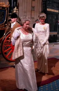 THE QUEEN AND DIANA, THE PRINCESS OF WALES ARRIVING AT THE STATE OPENING OF PARLIAMENT