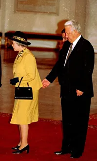 Queen Elizabeth with Boris Yeltsin standing behind at the Kremlin in Moscow