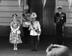 00083 Prints: Queen Elizabeth with the Duke of Edinburgh pose at Buckingham Palace with Iraq