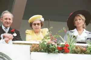Yellow Prints: Queen Elizabeth II, Derby Day, Epsom Downs Racecourse, Wednesday 1st June 1988