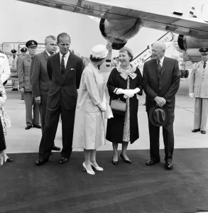 Canada Prints: Queen Elizabeth II and The Duke of Edinburgh welcome President Eisenhower