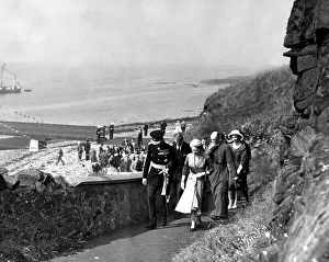 00087 Prints: Queen Elizabeth II with the Duke of Northumberland head the Royal Party as they walk up