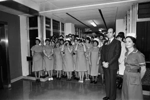 01391 Prints: Queen Elizabeth II opens the Royal Surrey County Hospital