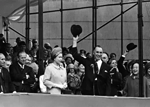 00091 Prints: Queen Elizabeth II, with Prince Philip launch the Queen Elizabeth 2 QE2