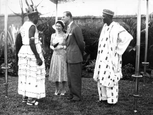 00083 Prints: Queen Elizabeth II and Prince Philip on the Royal Tour of Nigeria