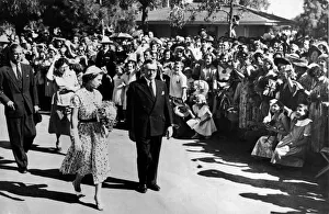 Australasia Prints: Queen Elizabeth II and Prince Philip visit the fabulous Silver City