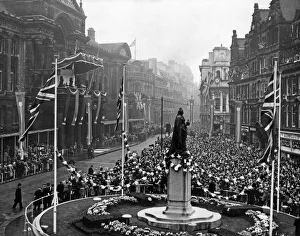 01046 Prints: Queen Elizabeth II and Prince Philip visiting Birmingham, West Midlands
