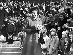 00088 Prints: Queen Elizabeth II and Prince Philip go walkabout on a vist to Heworth in Gateshead