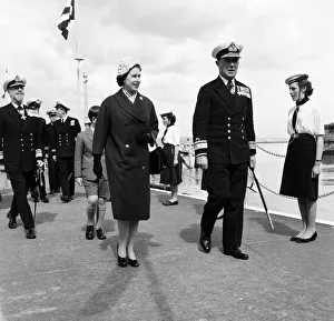 01254 Prints: Queen Elizabeth II and the Prince of Wales visit HMS Eagle at Weymouth. 29th April 1959