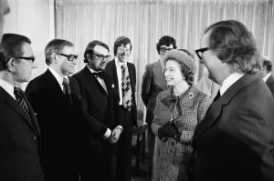 Visiting Prints: Queen Elizabeth II visiting the offices of the Daily Mirror Newspaper in Holborn, London