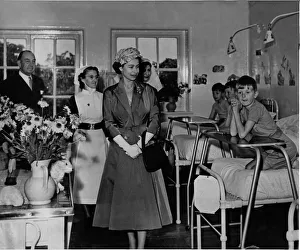 Head Scarf Prints: Queen Elizabeth II visits The Childrens Ward at Chester Royal Infirmary