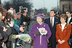 00935 Prints: Queen Elizabeth II visits Huddersfield to open a rugby club. 30th November 1990