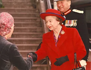00090 Prints: Queen Elizabeth II visits the North East December 1990