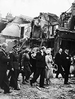 Queen Elizabeth and King George VI tour WW2 bomb sites in London