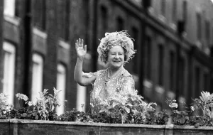 Queen Elizabeth The Queen Mother celebrates her 80th birthday at Clarence House with