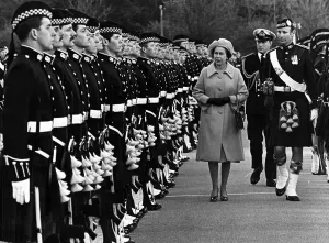 The Queen inspects the 1st Battalion and Argyll Sutherland Highlanders at Catterick