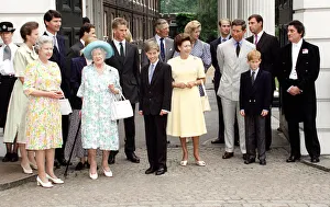 00191 Prints: Queen Mother 94th birthday celebrations with other members of Royal family outside