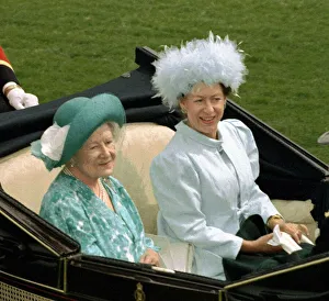 Ascot Prints: Queen Mother with Princess Margaret sitting in carriage Royal Ascot horse racing June