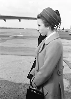 00859 Prints: The Queen and Princess Anne, pictured at London Heathrow Airport, 2nd March 1970