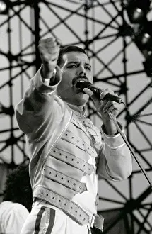 00160 Prints: Queen Rock Group - Freddie Mercury in concert at St James Park in Newcastle