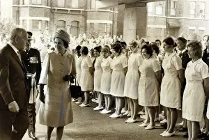 Manchester Collection: The Queen visits Manchester, 23rd June 1971. St Marys Hosptal