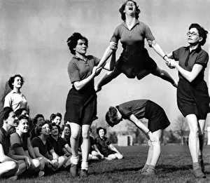1948 Prints: Quite a large number of girls in the ATS are now going through the ATS OCTU at Windsor