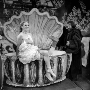 Rachel Roberts rehearsing for The Three Musketeers Ride Again