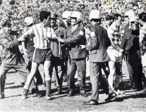 00268 Prints: Racing Club v Celtic World Club Championship playoff match replay, 4th November 1967