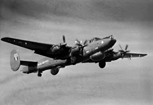 Air Display Prints: A RAF Avro Shackleton long-range maritime patrol aircraft