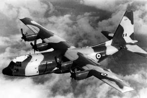 00352 Prints: A RAF Lockheed C-130 Hercules MK1 aircraft from 36 squadron, RAF Lyneham in Wiltshire